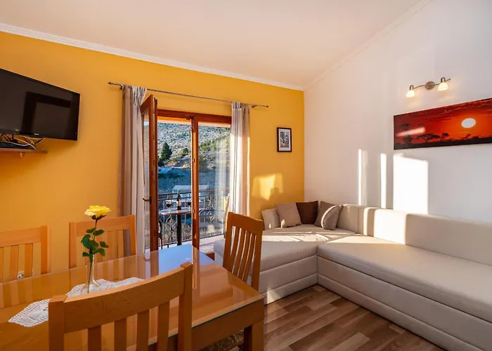 Appartamento Cozy In Modric With Wifi